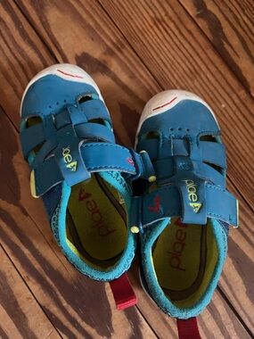 PLAE Blue and White Kids Sandal Sneakers with Yellow Accents